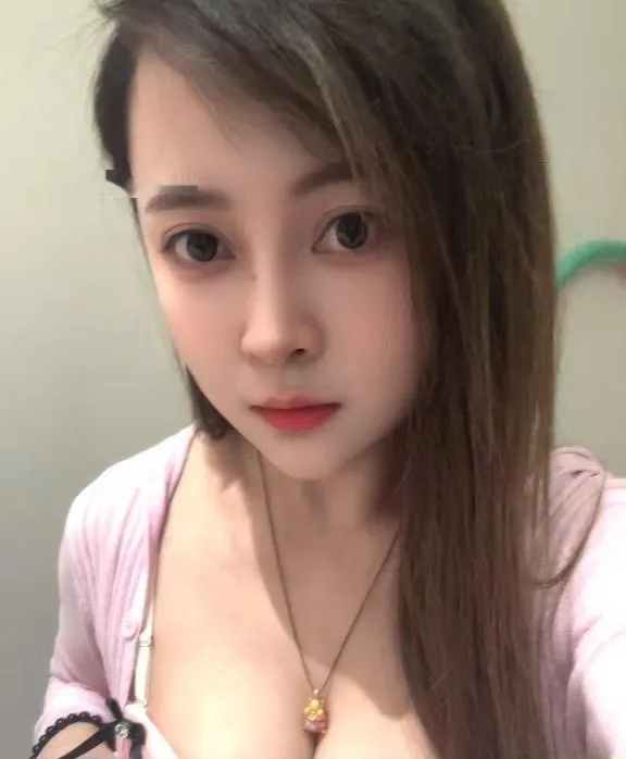 包河区温柔大胸妹