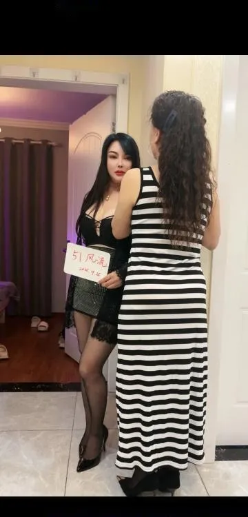 性价比双飞少妇和熟女