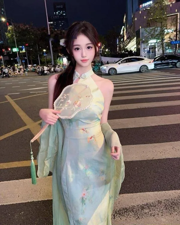 江岸区三点粉00后