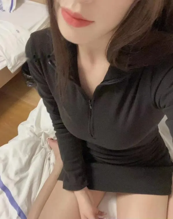 三点粉小倩