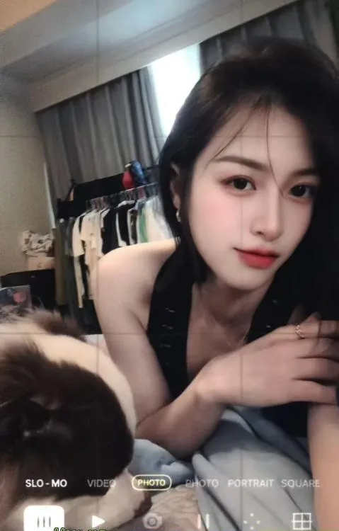 长宁气质短发御姐