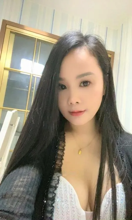 贝村御姐