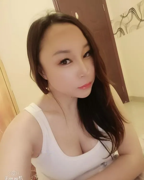 武侯毒龙口爆少妇芊芊