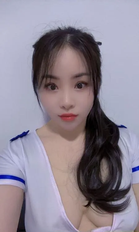 二刷南站大奶媛媛